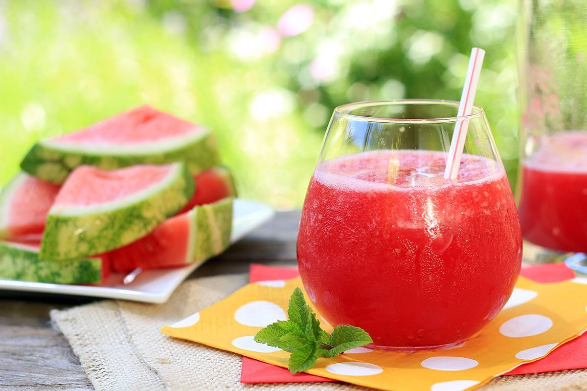 watermelon-juice-shutterstock_285112223